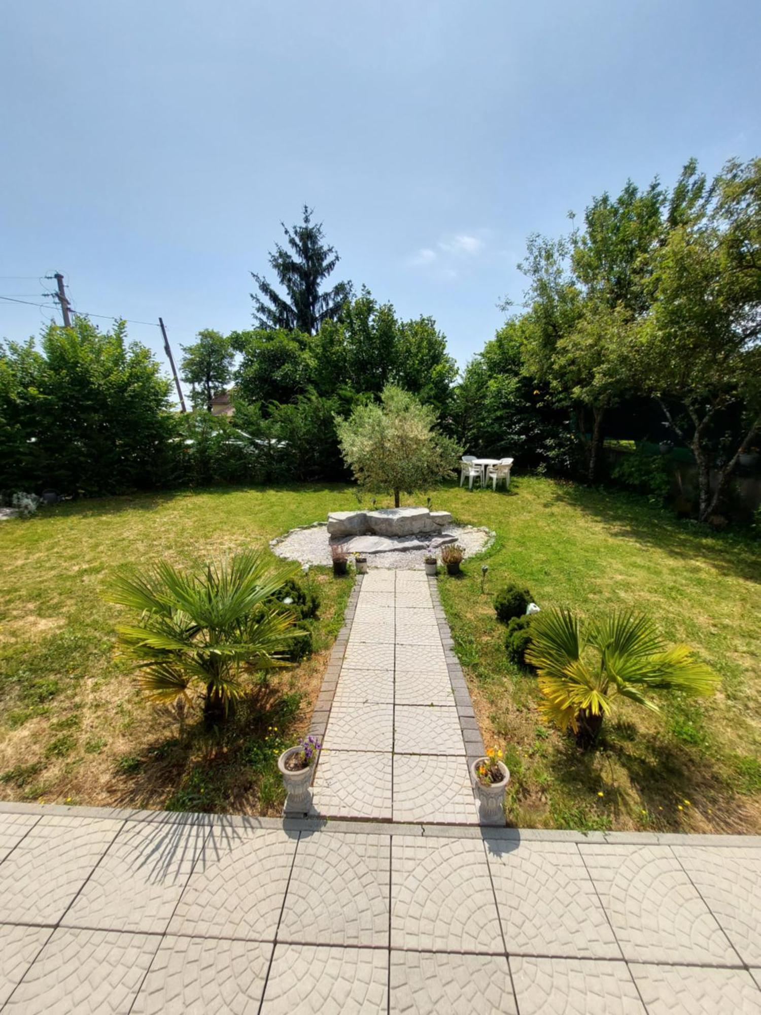 Villa Madlen Ичичи Экстерьер фото