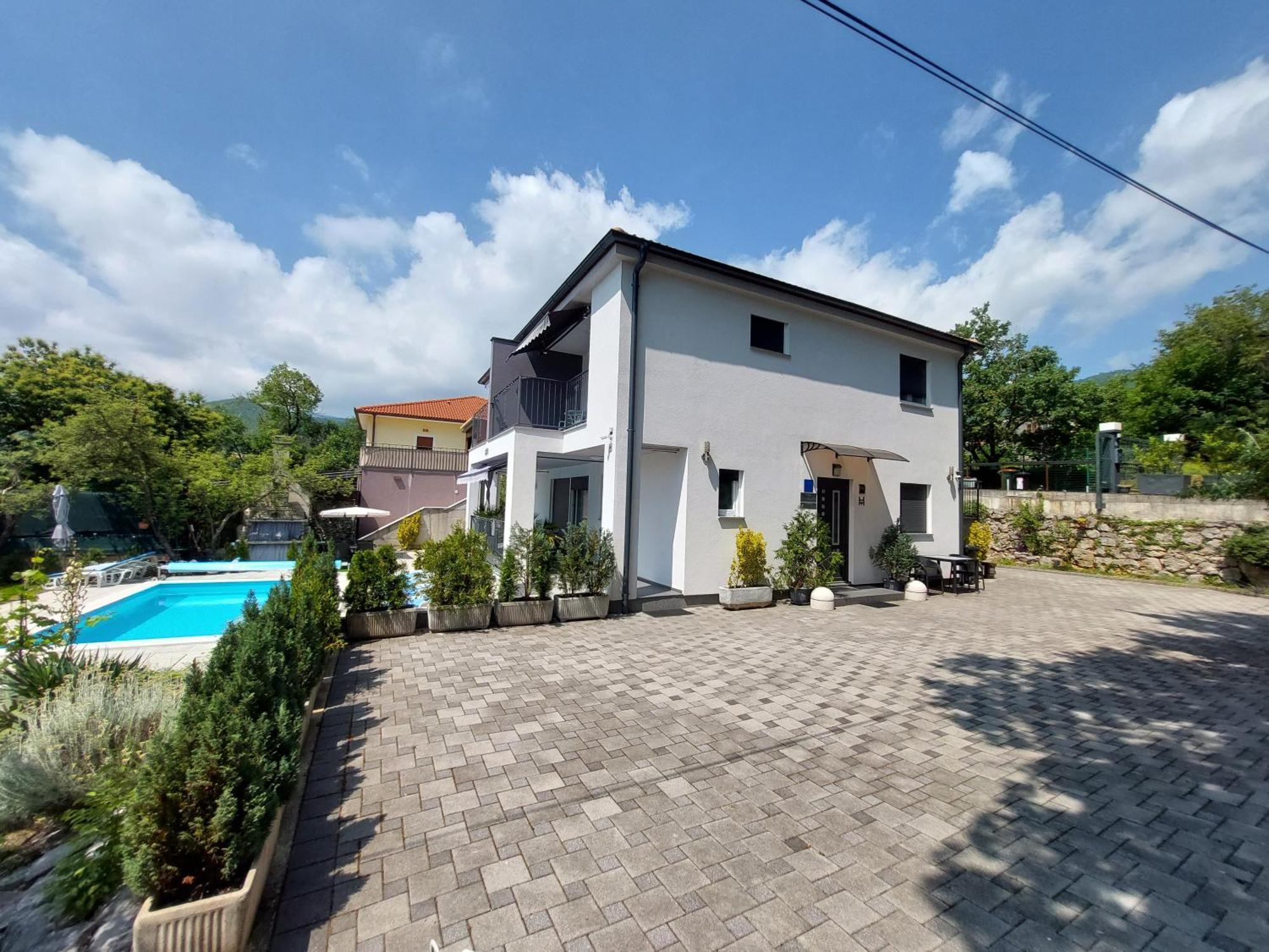 Villa Madlen Ичичи Экстерьер фото